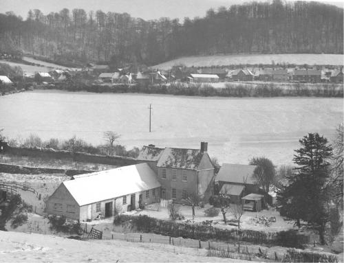 Gaston's Farm - Synwell Playing Field is in the distance. (Courtesy Terry Luker)